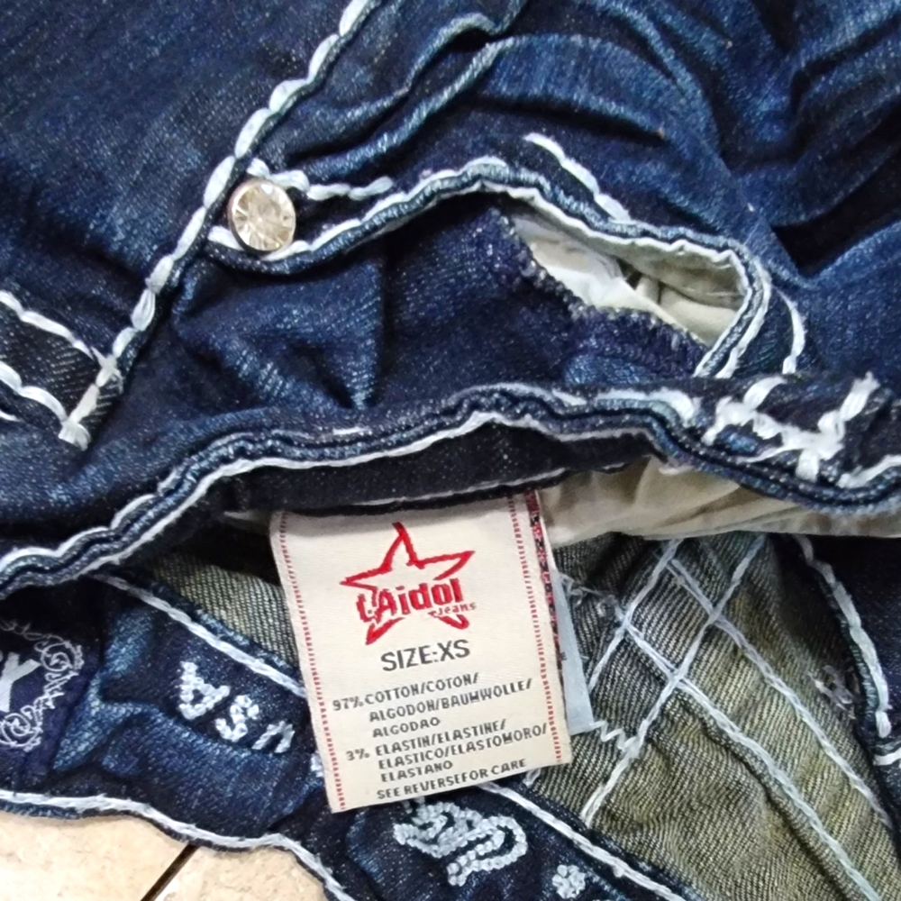 L.A idol Jean shorts